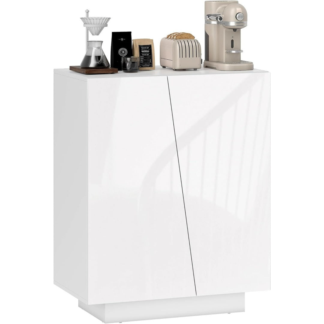 Pour un interieur harmonieux, buffet avec portes, avec etageres en finition gris et bois naturel