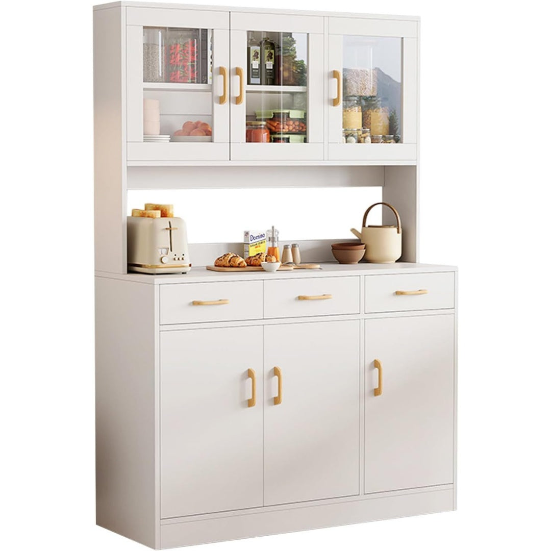 Une touche de caractere, commode avec tiroirs dans un ton blanc