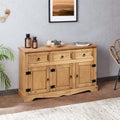 Une silhouette equilibree pour ce buffet a l'aspect bois, teinte bois naturel