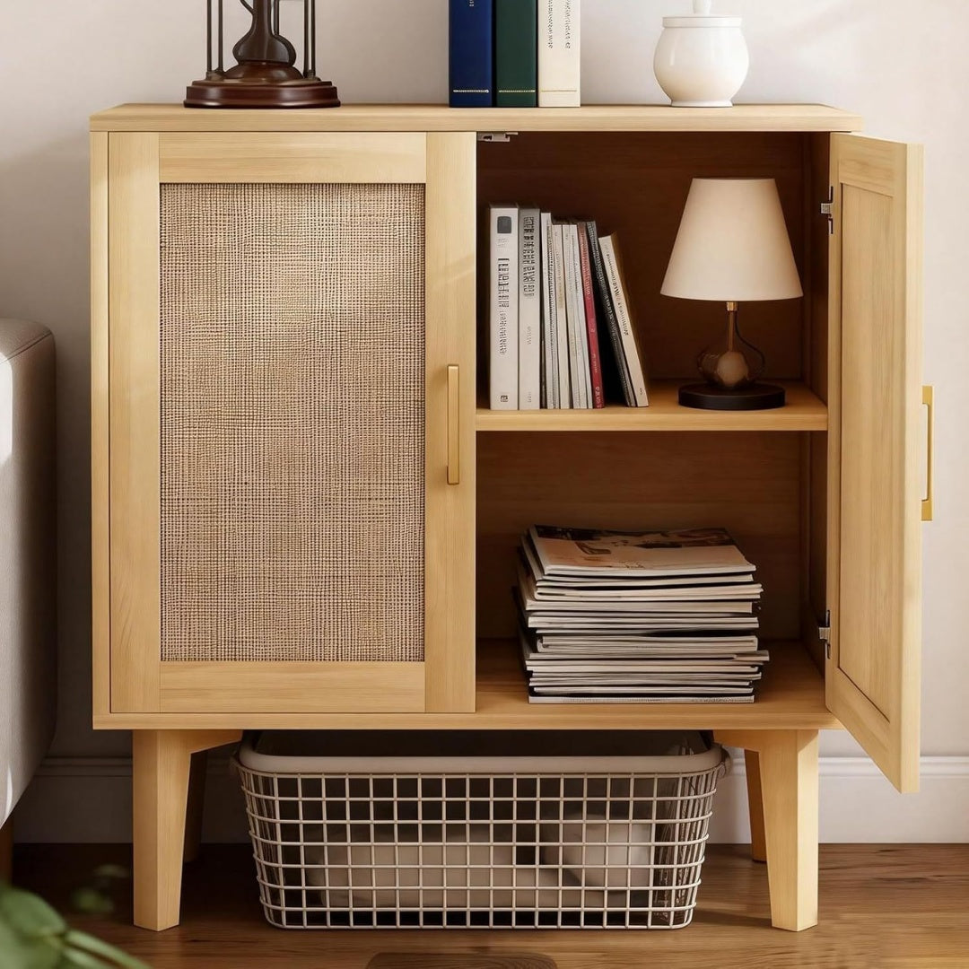 Une silhouette equilibree pour ce buffet avec tiroirs, avec portes, teinte blanc et noir