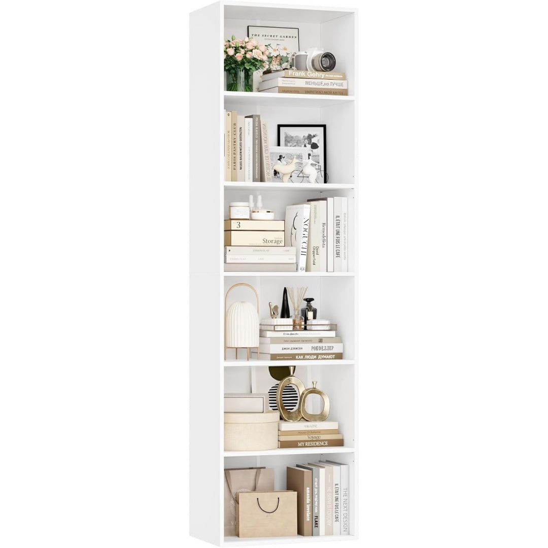 Une silhouette equilibree pour ce buffet avec tiroirs, avec portes, teinte bois naturel